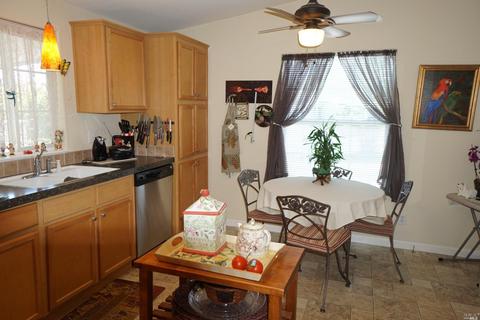 8172 Willow St, Windsor, CA 95492 photo 5