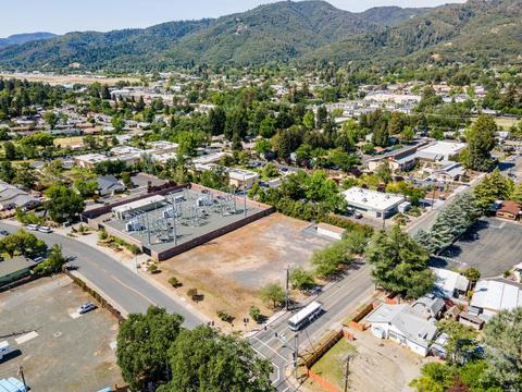 495 Gobbi St, Ukiah, CA 95482 photo 7