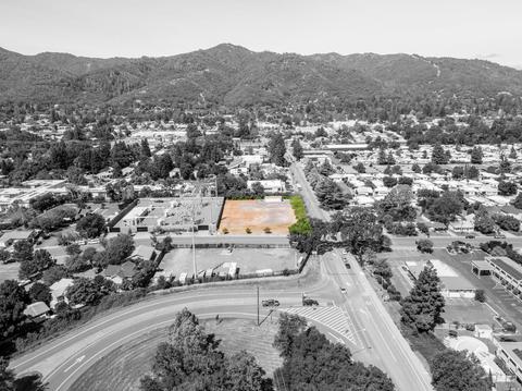 495 Gobbi St, Ukiah, CA 95482 photo 3