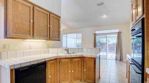 785 Monaghan Cir, Vacaville, CA 95688 photo 17