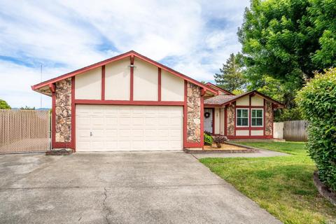 391 Sherry Dr, Ukiah, CA 95482 photo 1
