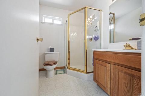 660 Russell St, Vallejo, CA 94591 photo 21