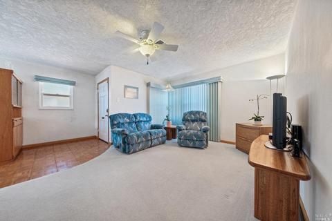 660 Russell St, Vallejo, CA 94591 photo 8