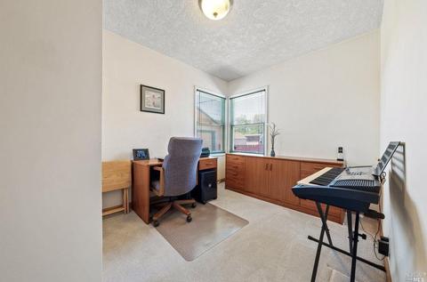 660 Russell St, Vallejo, CA 94591 photo 13