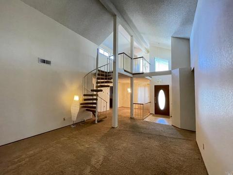 730 Evelyn Cir, Vallejo, CA 94589 photo 12
