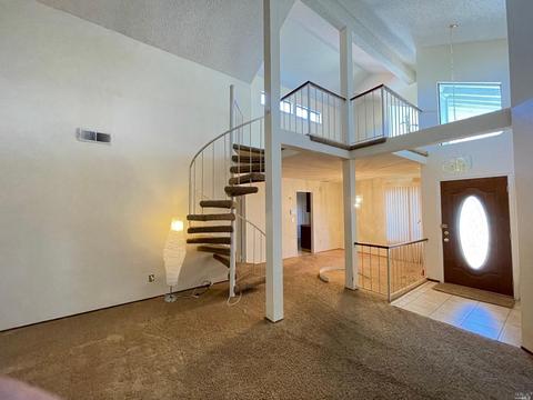 730 Evelyn Cir, Vallejo, CA 94589 photo 9