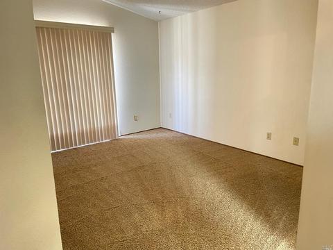 730 Evelyn Cir, Vallejo, CA 94589 photo 16