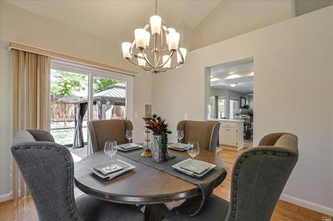 369 Summer Rain Dr, Windsor, CA 95492 photo 15