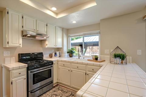 369 Summer Rain Dr, Windsor, CA 95492 photo 14
