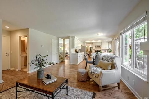 369 Summer Rain Dr, Windsor, CA 95492 photo 9