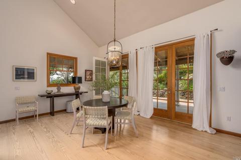 18860 7th St E, Sonoma, CA 95476 photo 10