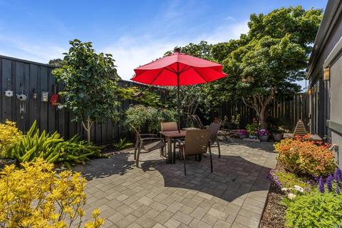 101 Riverview Ter, Benicia, CA 94510 photo 33