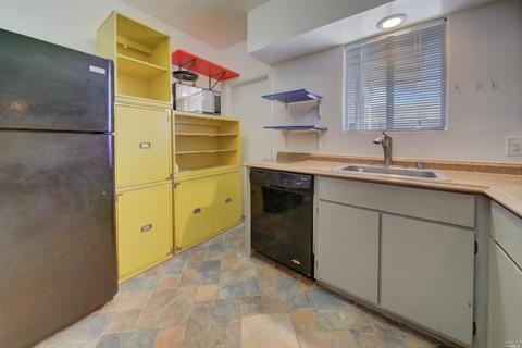 111 Mayo Ave, Vallejo, CA 94590 photo 5