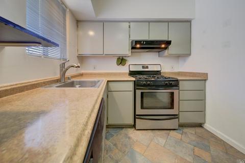111 Mayo Ave, Vallejo, CA 94590 photo 7