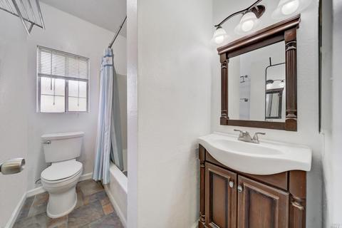 111 Mayo Ave, Vallejo, CA 94590 photo 8
