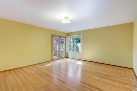 18330 2nd Ave, Sonoma, CA 95476 photo 19
