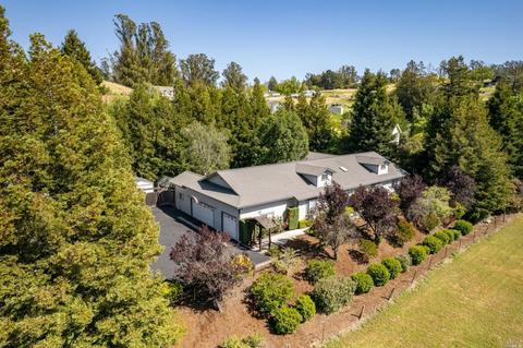 2 Loma Linda Dr, Cotati, CA 94931 photo 1
