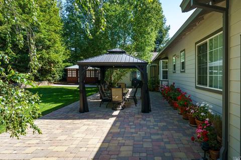 2 Loma Linda Dr, Cotati, CA 94931 photo 17