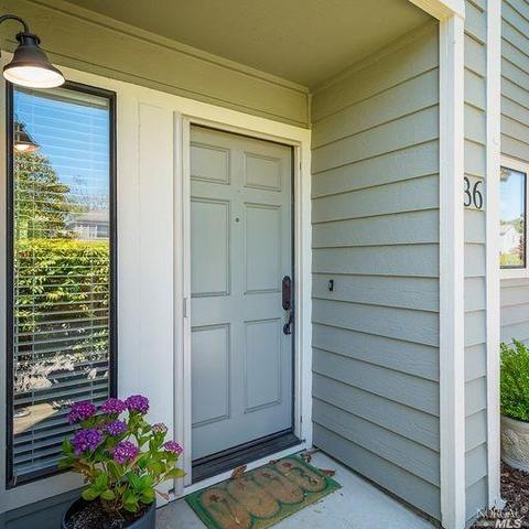 36 Pine Tree Ct, San Rafael, CA 94903 photo 2