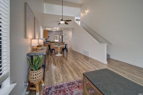 341 Freeway Dr, Napa, CA 94558 photo 13