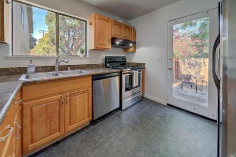 341 Freeway Dr, Napa, CA 94558 photo 19