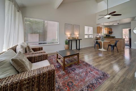 341 Freeway Dr, Napa, CA 94558 photo 12