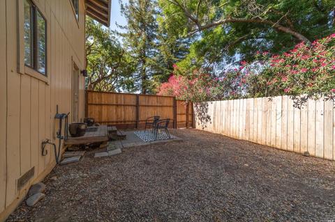 341 Freeway Dr, Napa, CA 94558 photo 8