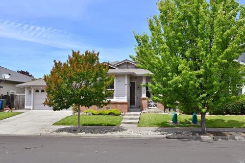 1166 Pedroncelli Dr, Windsor, CA 95492 photo 2