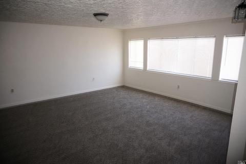 600 Mark Ave, Vallejo, CA 94589 photo 8