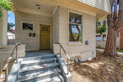 2809 Fulton St, Berkeley, CA 94705 photo 4