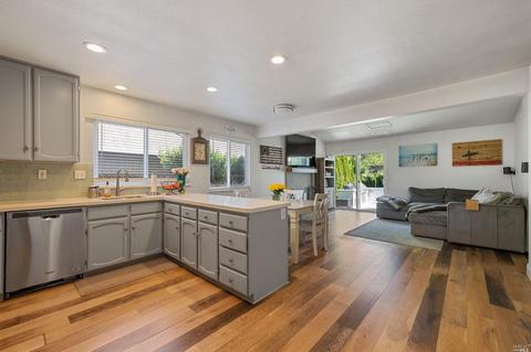 760 Solano Ave, Sonoma, CA 95476 photo 13