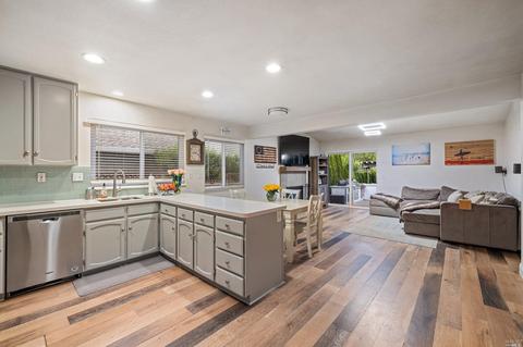 760 Solano Ave, Sonoma, CA 95476 photo 4