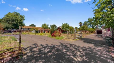 633 Windsor River Rd, Windsor, CA 95492 photo 4