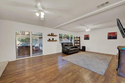 341 Adobe Dr, Vacaville, CA 95687 photo 9