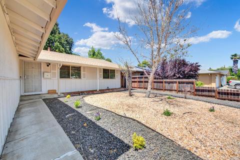 341 Adobe Dr, Vacaville, CA 95687 photo 4