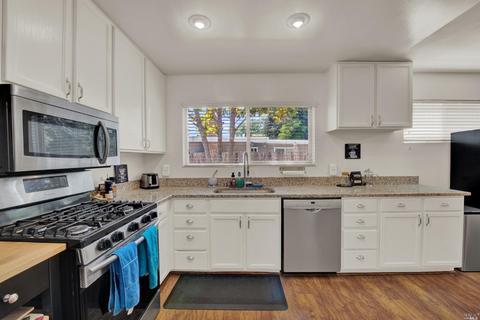 341 Adobe Dr, Vacaville, CA 95687 photo 13