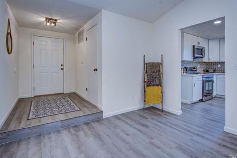 432 Phoenix Cir, Vallejo, CA 94589 photo 3