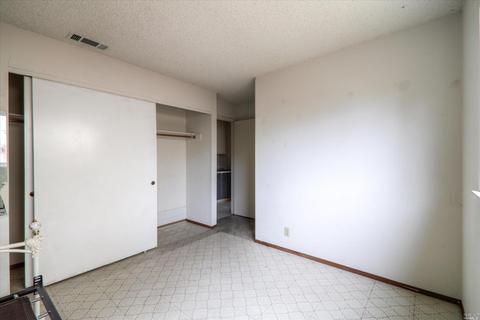 8399 Persimmon Pl, Newark, CA 94560 photo 32