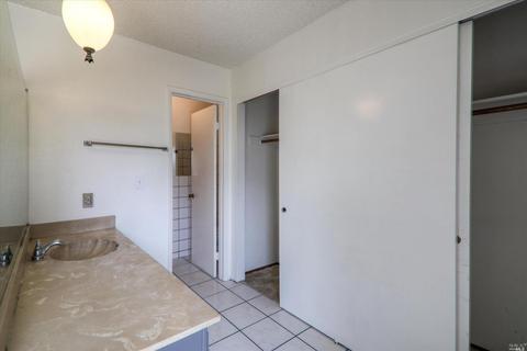 8399 Persimmon Pl, Newark, CA 94560 photo 43