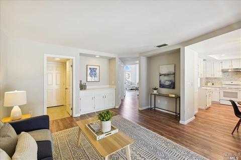 205 Breezewalk Dr, Vallejo, CA 94591 photo 11