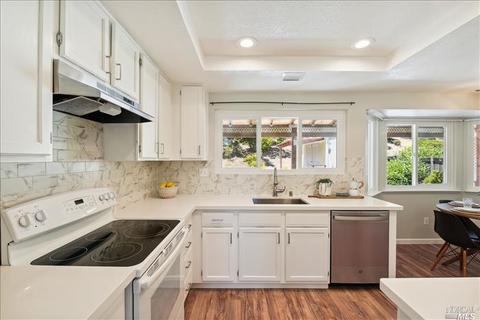 205 Breezewalk Dr, Vallejo, CA 94591 photo 7