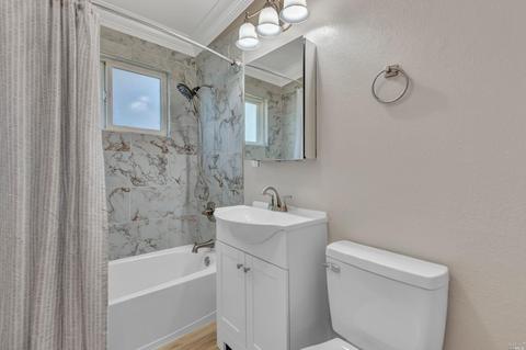 556 Lockwood Dr, Vallejo, CA 94591 photo 8