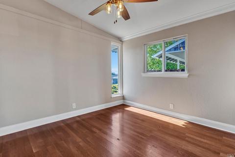 556 Lockwood Dr, Vallejo, CA 94591 photo 18