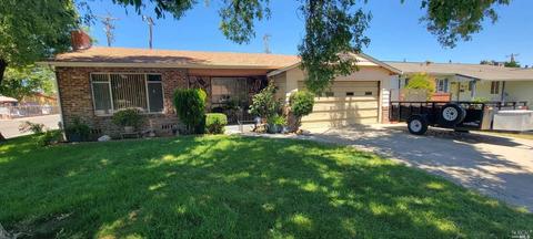740 W D St S, Dixon, CA 95620 photo 1