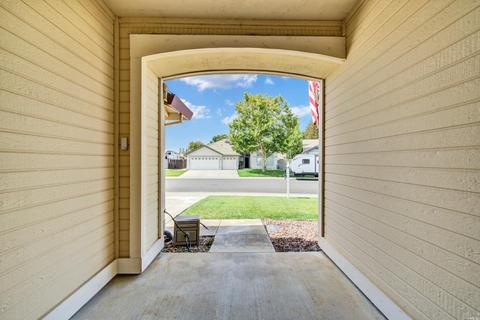 655 Alwin Dr, Dixon, CA 95620 photo 15