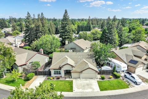 655 Alwin Dr, Dixon, CA 95620 photo 4