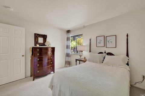 1018 Fallen Leaf Ct, Vacaville, CA 95687 photo 42