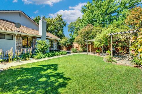 1018 Fallen Leaf Ct, Vacaville, CA 95687 photo 92