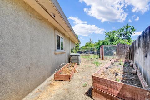 22 Sierra Dr, Dixon, CA 95620 photo 36