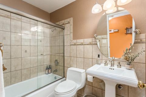 108 Silverpine Ln, Vallejo, CA 94591 photo 22
